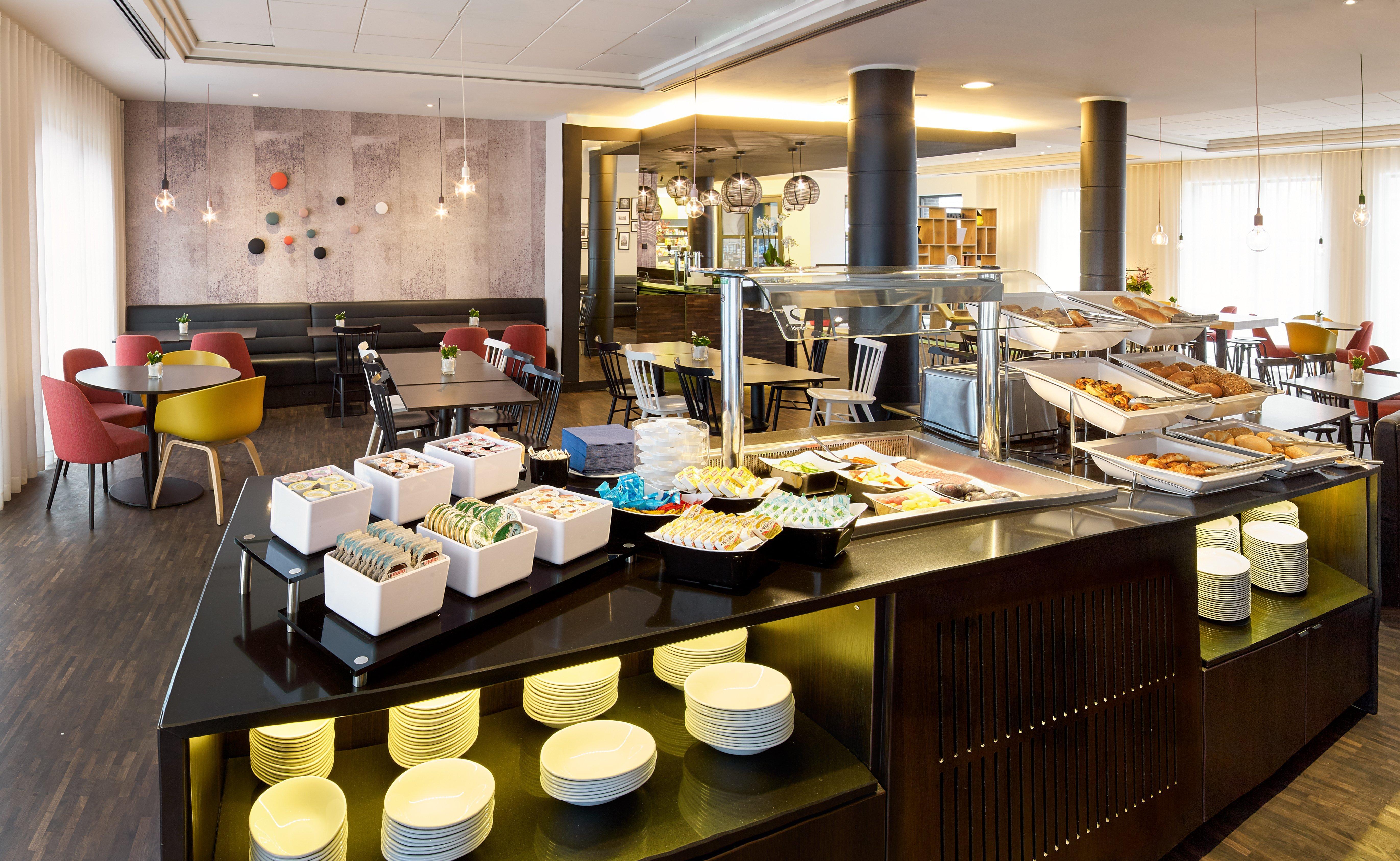 Holiday Inn Express Hasselt By Ihg Экстерьер фото